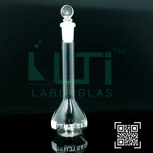3155-CLEAR GLASS, QR. CODED VOLUMETRIC FLASKS, CLASS A WITH SOLID GLASS STOPPER, DIN/ISO
