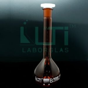 3200-AMBER GLASS, VOLUMETRIC FLASKS, CLASS-B, WITH PE STOPPER, ISO